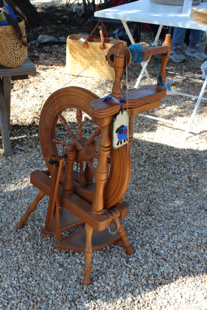 Spinning wheel